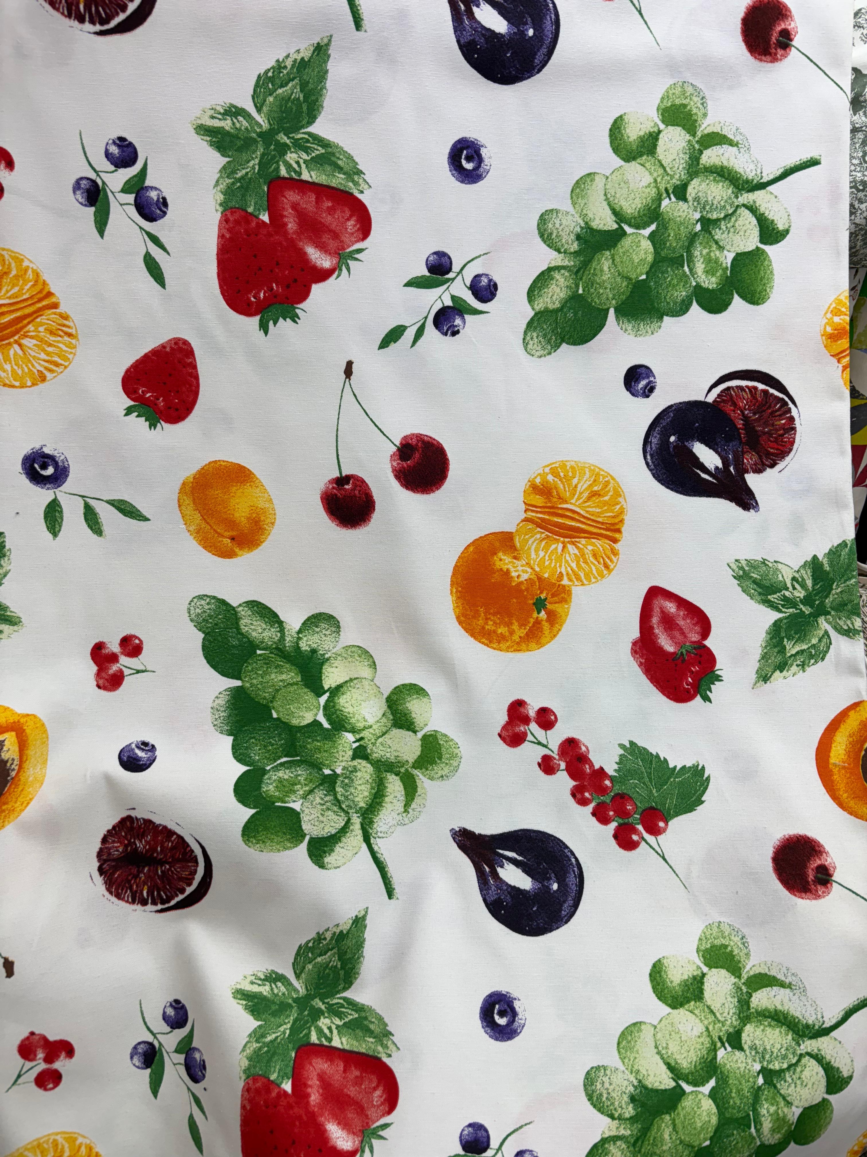 בד קנבס פירות