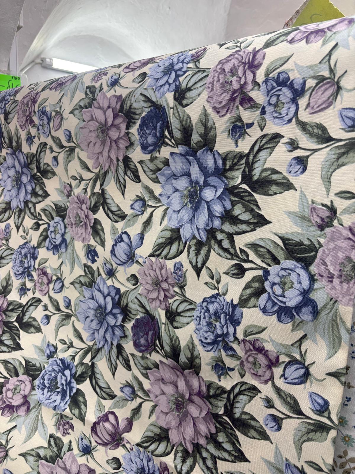 בד קנבס פרחים וינטג