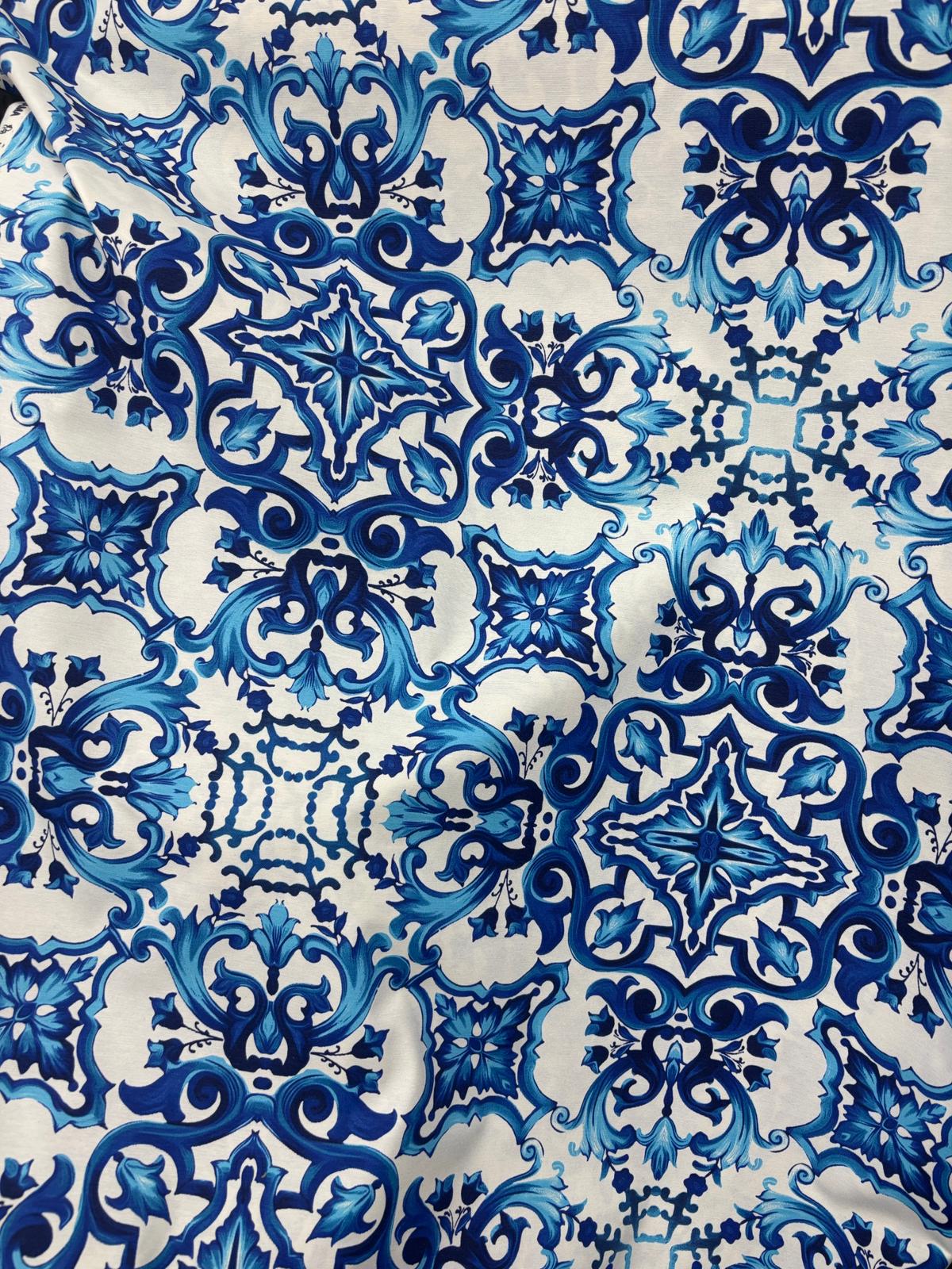 קנבס מיקונוס