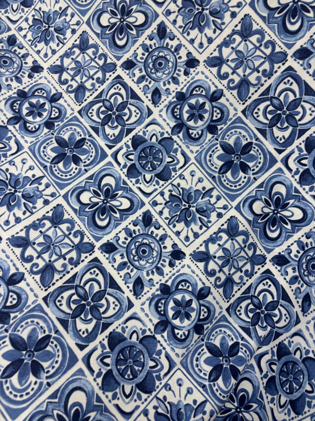 קנבס מיקונוס