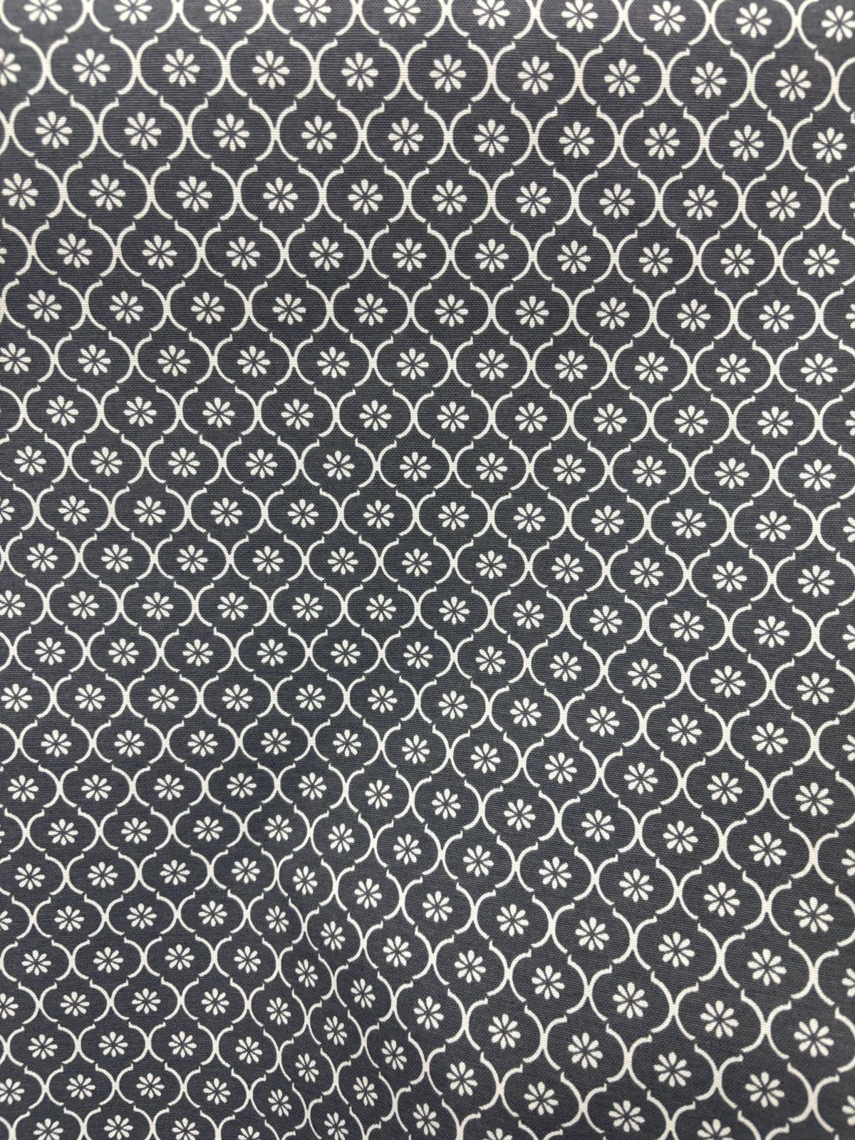 קנבס פרחים קטנים רקע אפור