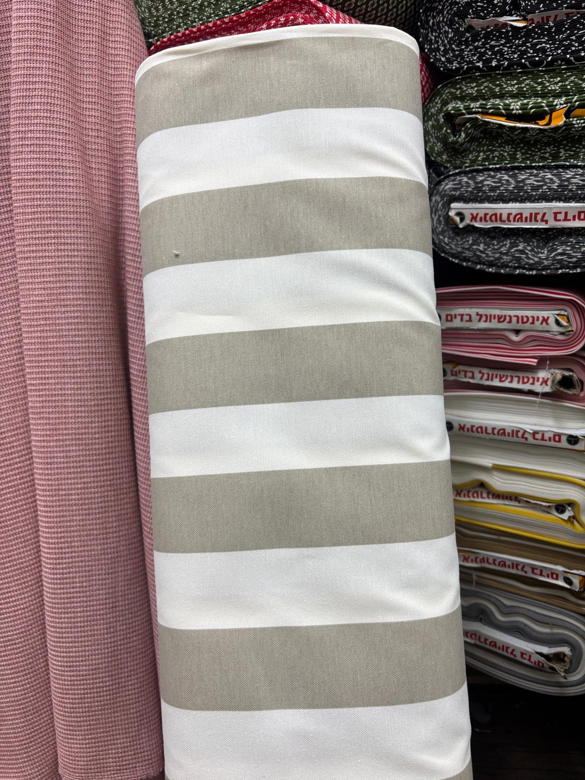 קנבס פסים רחבים