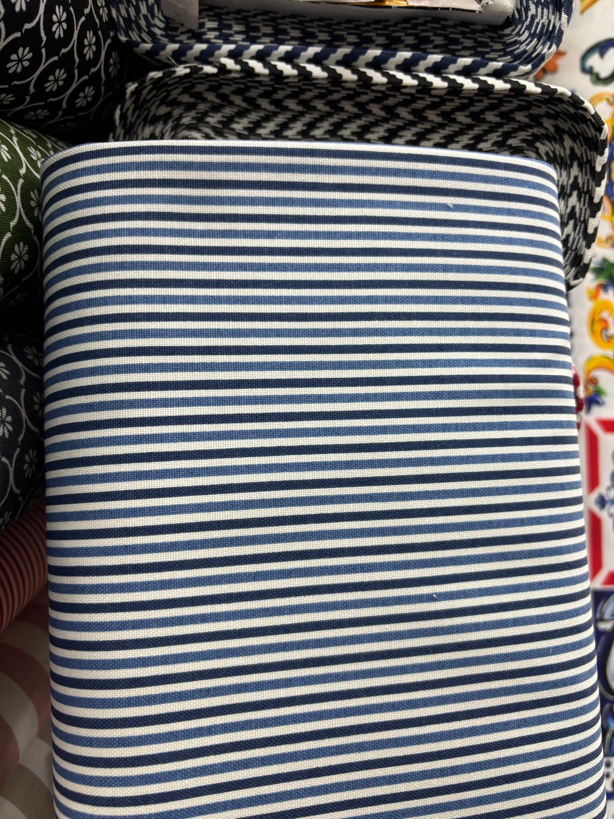 קנבס פסים דקים