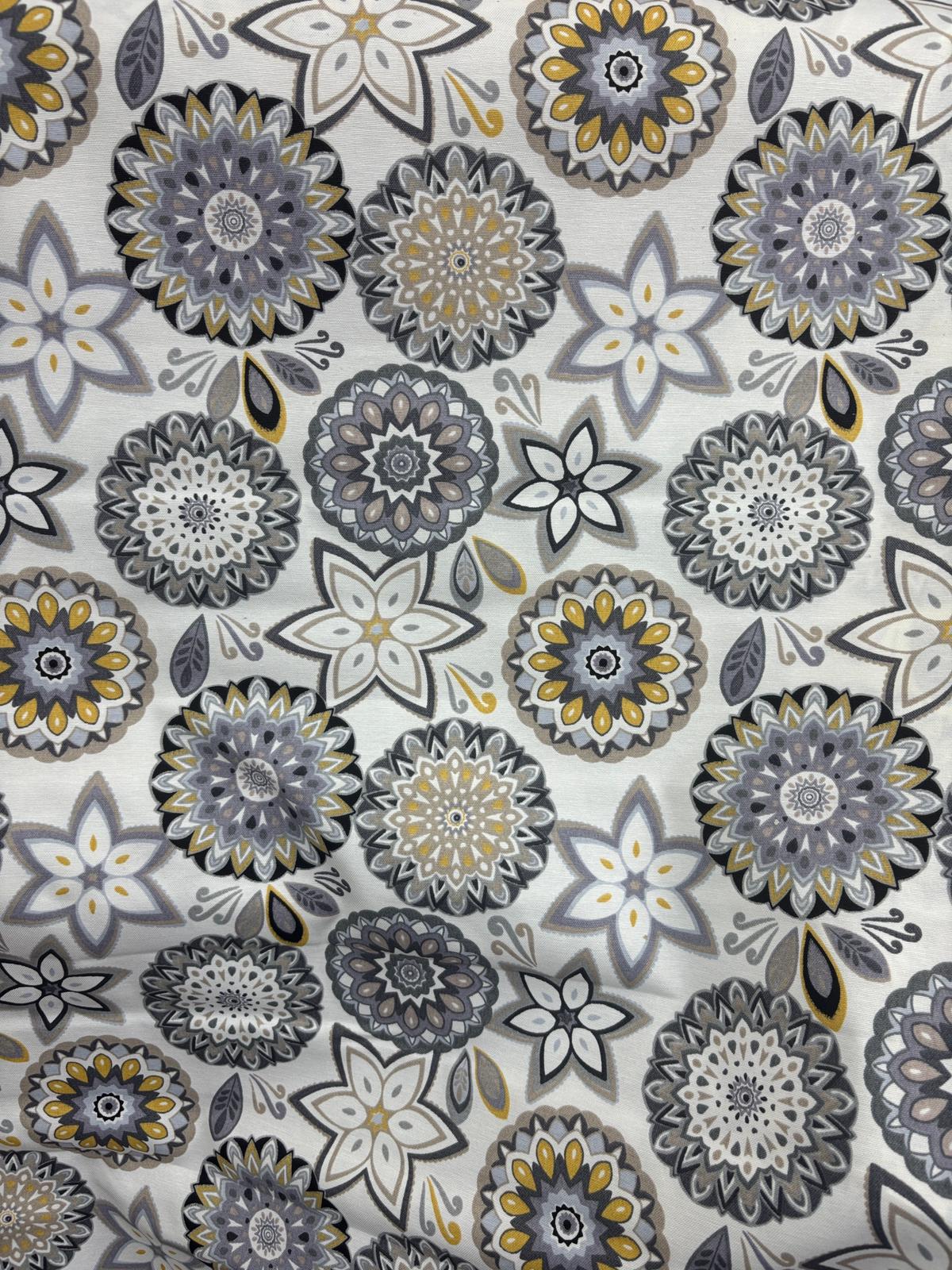 קנבס מנדלות