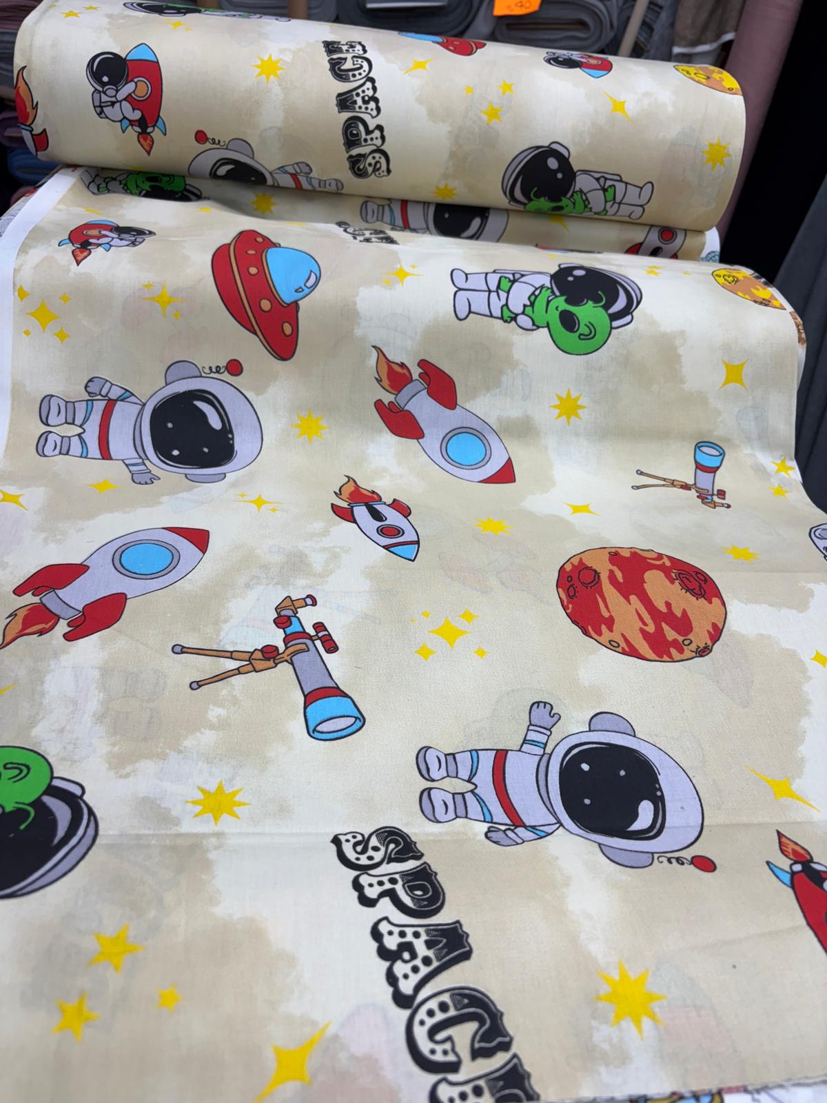 כותנה ילדים חלל