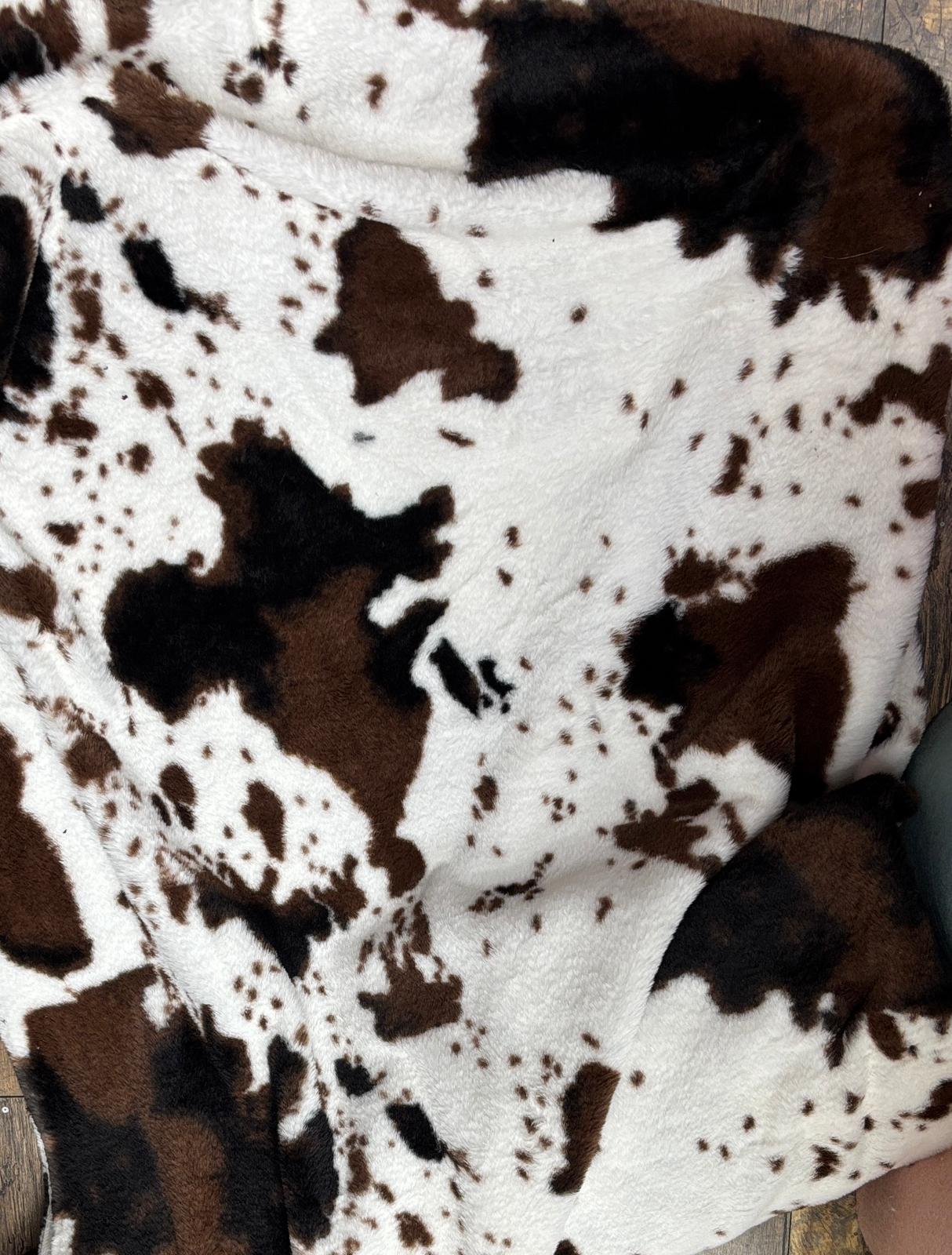 בד פרווה פרה חומה 