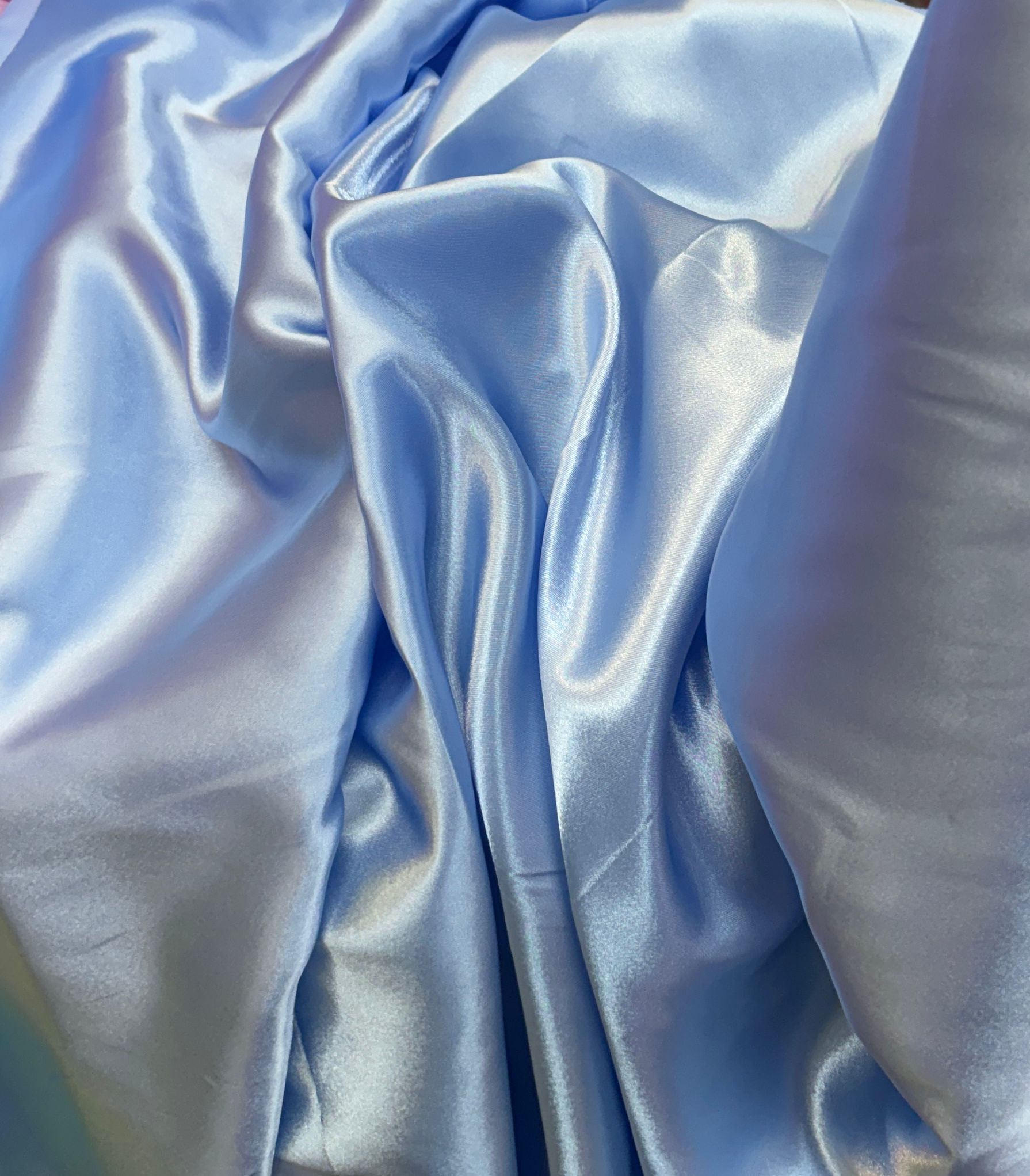 בד סאטן חלק