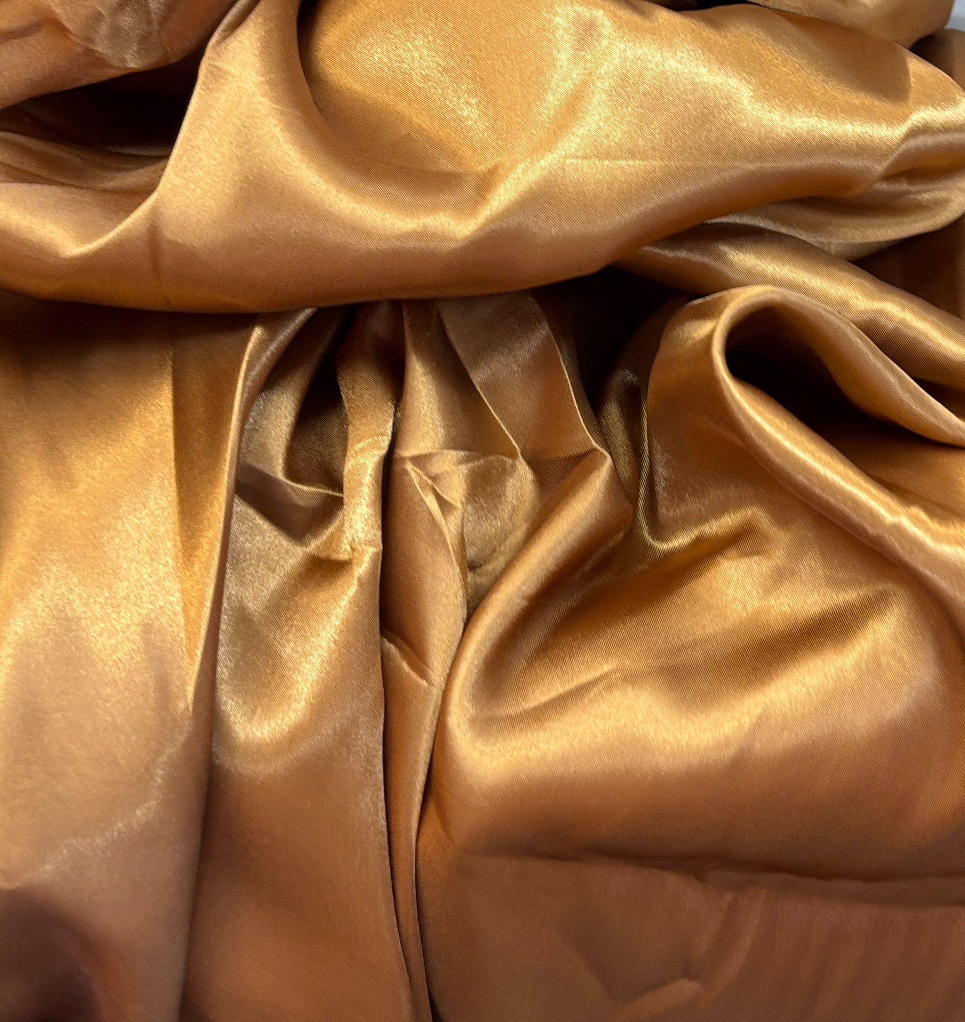 בד סאטן חלק 