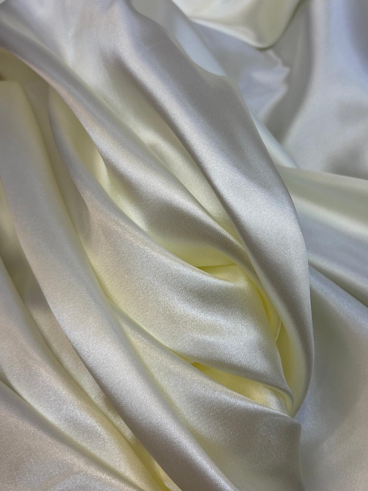 בד סאטן חלק