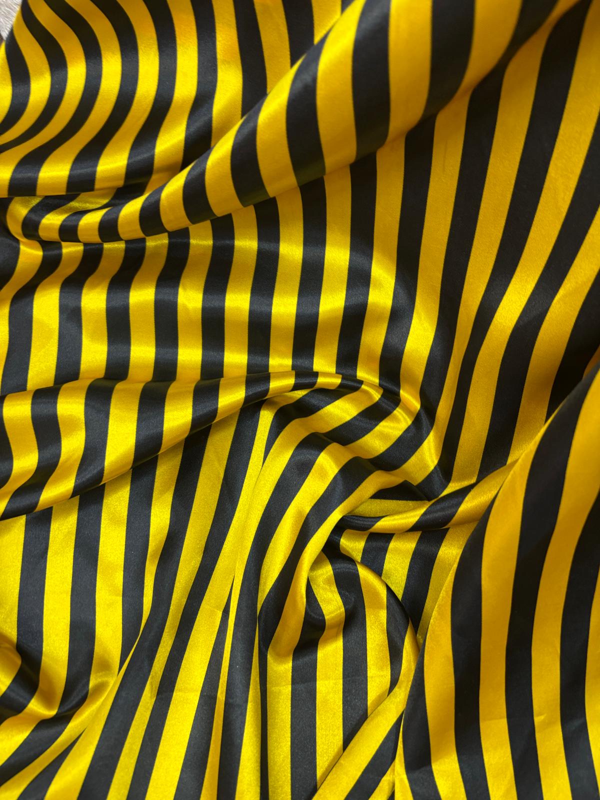 בד סאטן מודפס 