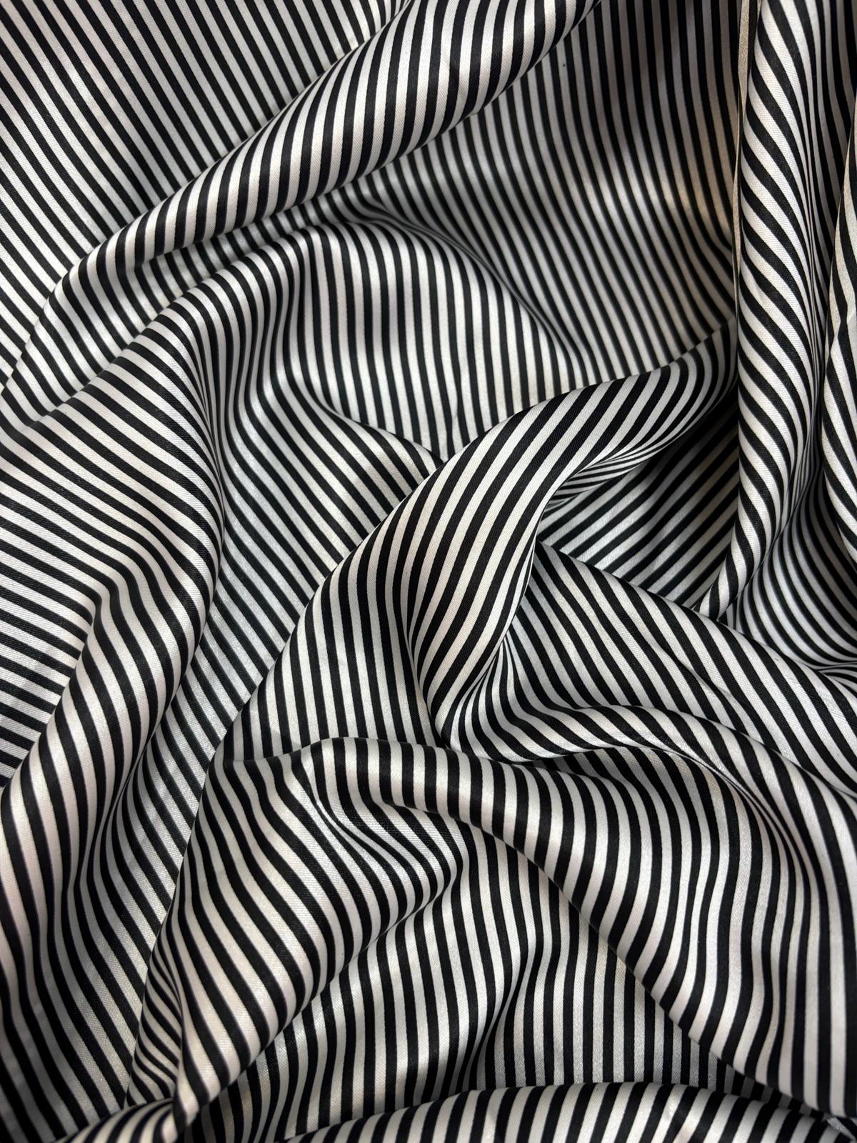 בד סאטן מודפס 