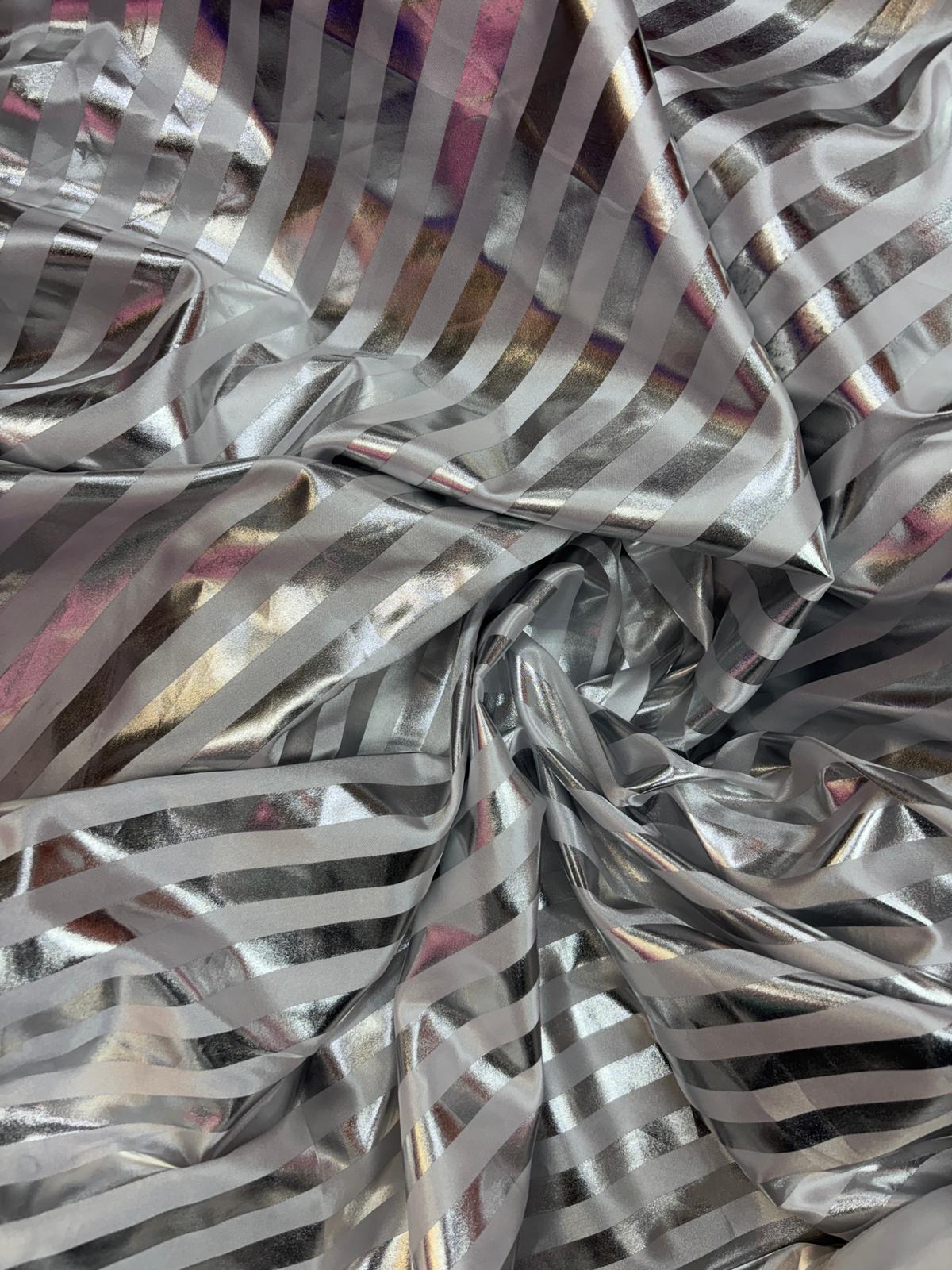 בד סאטן מודפס 