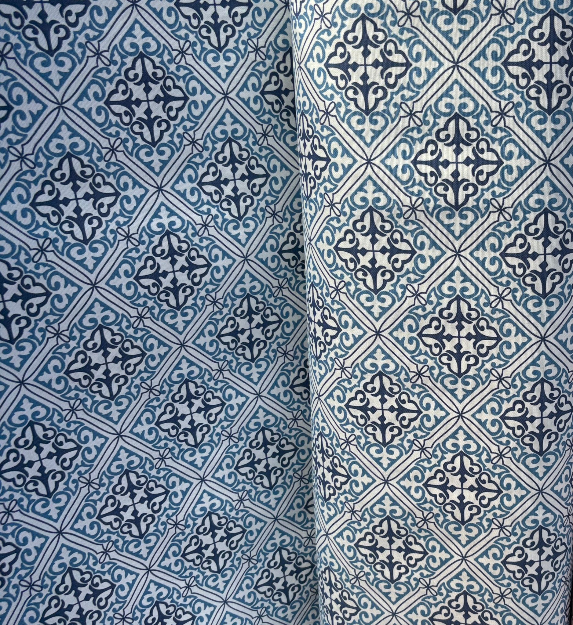 קנבס דוחה נוזלים