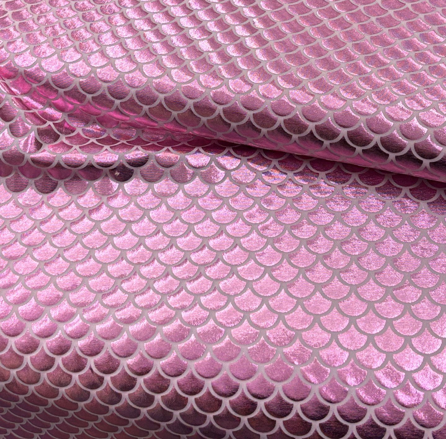 לאמה קשקשים