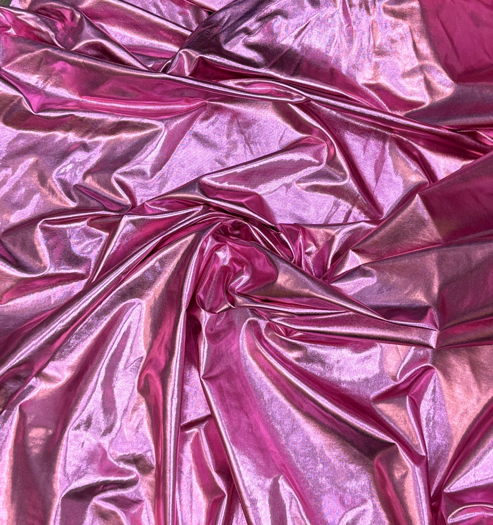 בד לאמה מטאלי